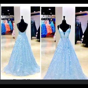 Ellie Wilde Elsa prom gown
